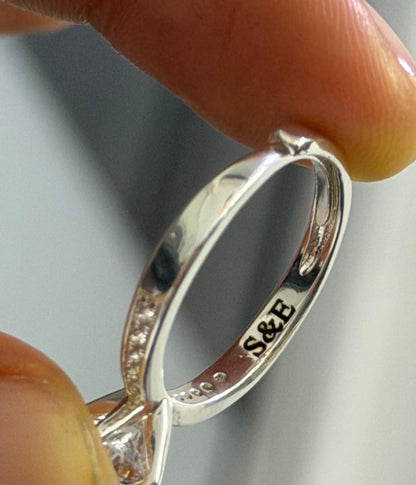 Anillo promesa con baño de oro blanco 18K